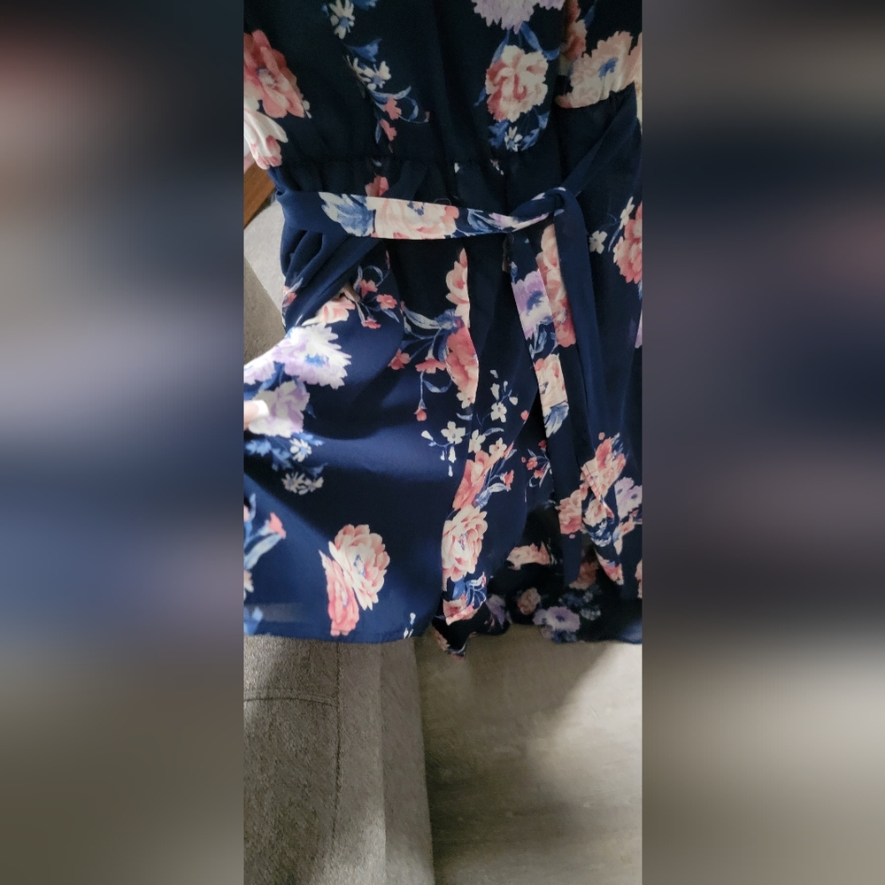 NWT Lily Rose Floral Off-Shoulder Maxi/Romper Dress Size Small - Picture 5 of 7